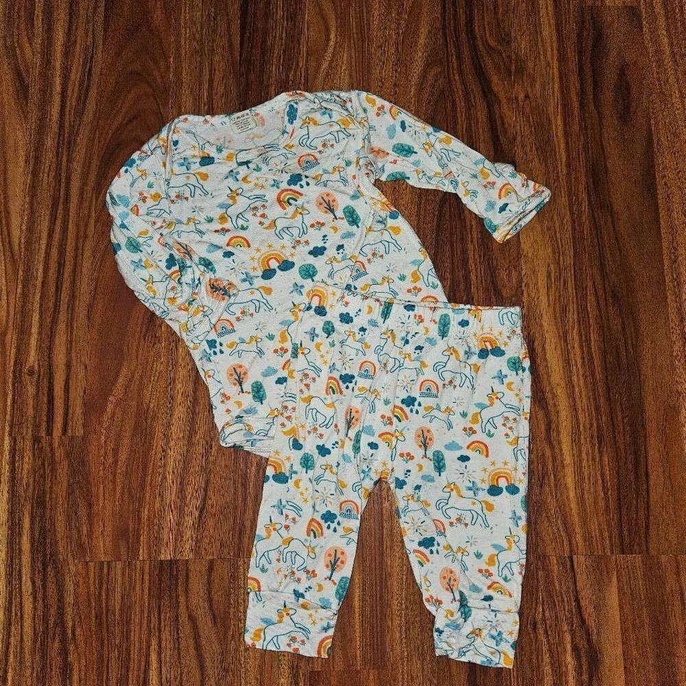 Larkspur Unicorn Matching Bamboo Bodysuit and Pants Outfit Baby Size 6-12 Months